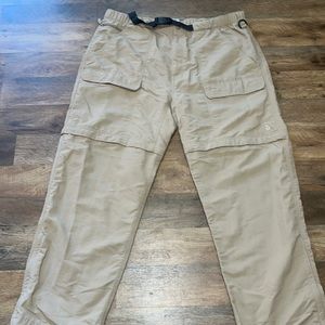 The north face zip off convertible pants size XL